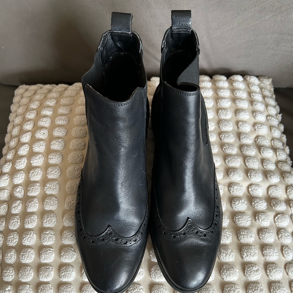 Aldo black leather wingtip chelsea boots US 8 8.5 UK 5.5 - Picture 2 of 4